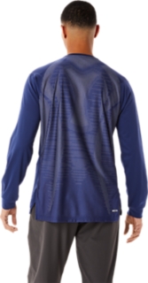 Tech pack men's long-sleeve running outlet top