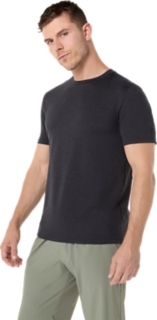 REFINED TEXTURE SHORT SLEEVED TOP, Image 3 of 7