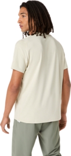 REFINED TEXTURE SHORT SLEEVED TOP, Image 2 of 7