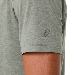 Image 4 of 7 of Men's TRUFFLE GREY HEATHER REFINED TEXTURE SHORT SLEEVE TOP Men's Short Sleeve Shirts