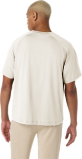 MEN'S RELAXED TRAIN TEE, Image 2 of 6