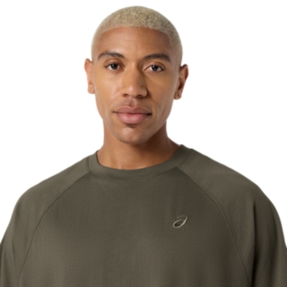 MEN'S RELAXED TRAIN TEE, Image 5 of 6