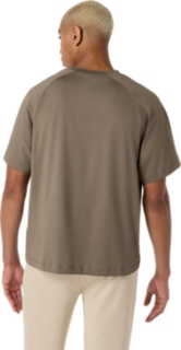 MEN'S RELAXED TRAIN TEE, Image 2 of 6