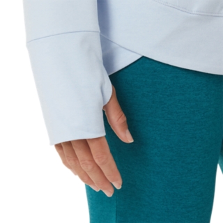 WOMEN'S TECH PULLOVER HOODIE, Image 7 of 9