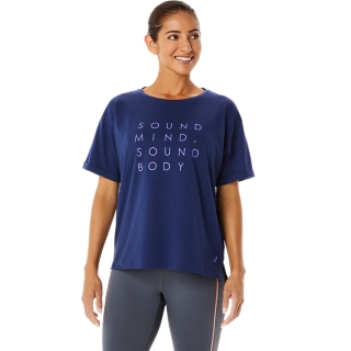 Women's TRAINING CORE RELAXED GRAPHIC TEE | Indigo Blue | Short