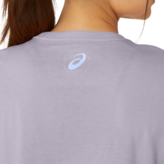 WOMEN'S ASICS HIBISCUS SPIRAL A CREW | Dusk Violet | T-Shirts