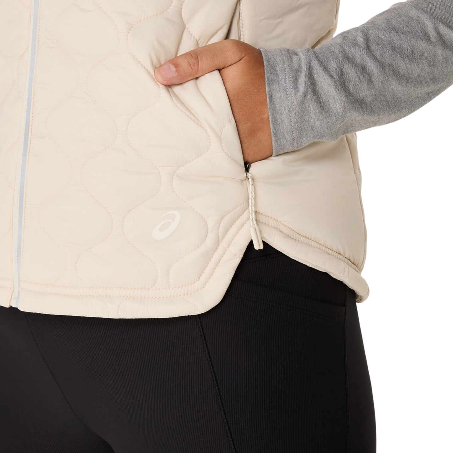 Женский жилет ASICS Performance Insulated Vest 2.0, цвет: Овсяный — фото 3