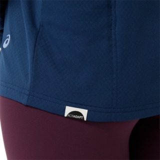 ACTIADAPT PACKABLE LONG SLEEVE HOODIE, Image 5 of 8