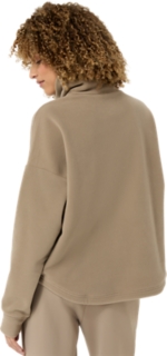 NAGINO REFINED TEXTURE FLEECE TOP, Greige 2