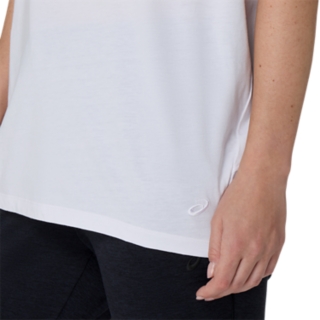 WOMEN'S OVERSIZED TRAIN TEE, Image 4 of 7