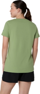 WOMEN'S MOUNTAIN QUEST TEE, Matsuba Green 2