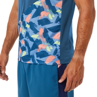 COURT GRAPHIC SHORT SLEEVED TOP, Image 5 of 6