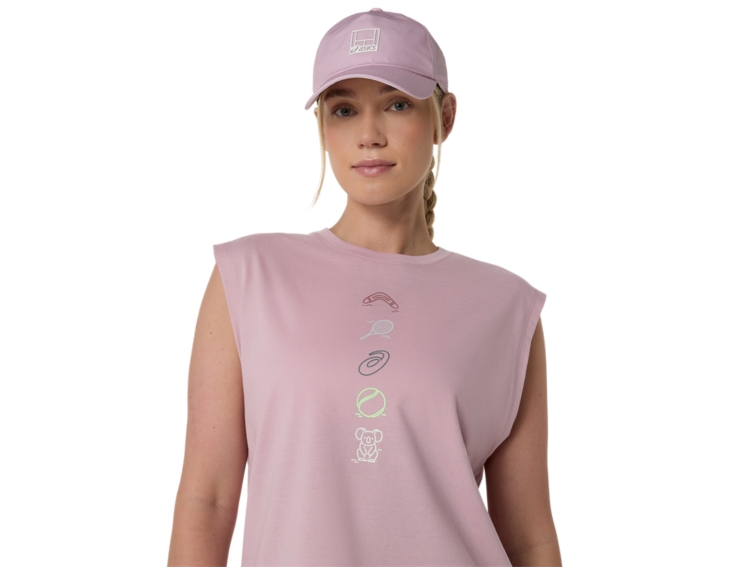 GAME SEASONAL GRAPHIC TOP thumbnail