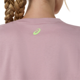 GAME SEASONAL GRAPHIC TOP, Image 5 of 7