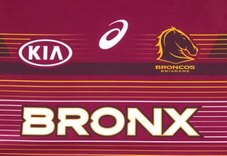 BRISBANE BRONCOS REPLICA RUN OUT TEE, Image 3 of 7