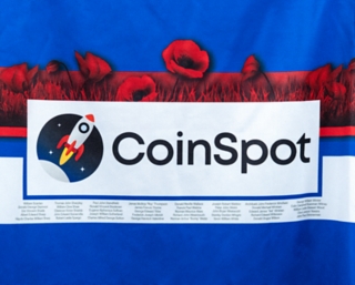 WESTERN BULLDOGS ANZAC HOME REPLICA SHORT SLEEVED GUERNSEY, Image 5 of 6