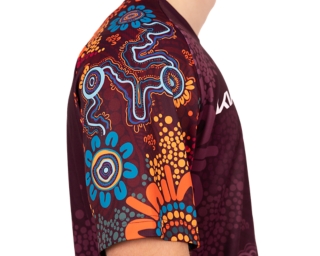 BRISBANE BRONCOS REPLICA INDIGENOUS RUN OUT TEE, Image 5 of 6