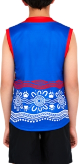 WESTERN BULLDOGS INDIGENOUS REPLICA GUERNSEY YOUTH, Image 2 of 8