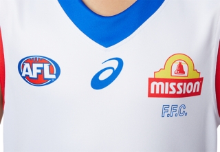 WESTERN BULLDOGS REPLICA CLASH GUERNSEY SHORT SLEEVED YOUTH, Image 5 of 9