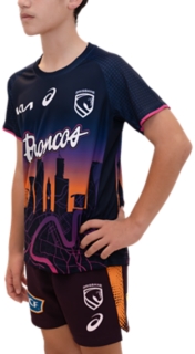 2026 BRISBANE BRONCOS REPLICA RUN OUT TEE YOUTH, Image 3 of 4