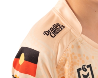 BRISBANE BRONCOS REPLICA INDIGENOUS JERSEY YOUTH, Image 7 of 10