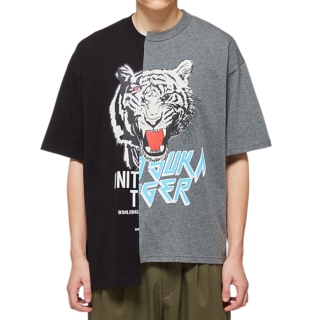 Alternative image view of GRAPHIC TEE,  Black