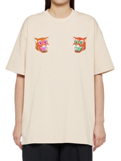 GRAPHIC TEE ALMOND MILK