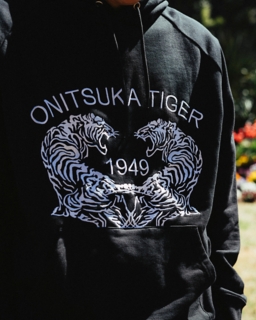 SWEAT HOODIE BLACK