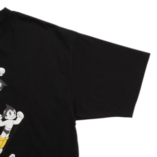 OVERSIZED GRAPHIC TEE