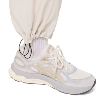 CLASSIC WOVEN TRACK PANT, Image 7 of 15