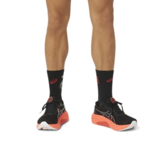 PERFORMANCE RUN SOCK CREW Unisex Performance Black Sunrise Red Unisex Socken ASICS Outlet DE