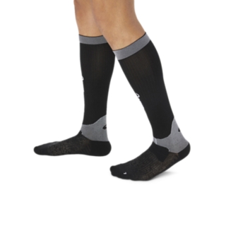 2XU Vectr Light Cushion Full-Length Compression Socks