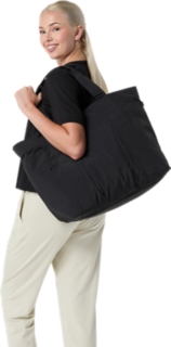 PERFORMANCE LIFE TOTE BAG, Image 8 of 9