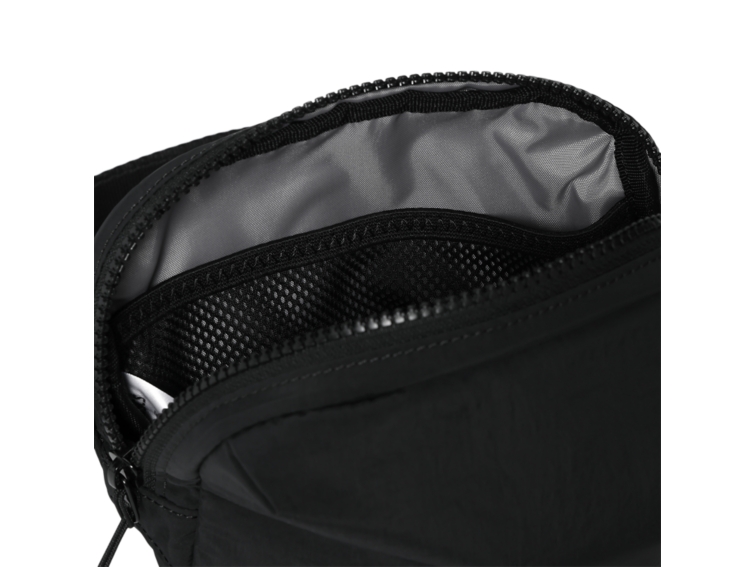 PERFORMANCE LIFE STYLE POUCH thumbnail