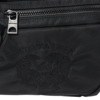 バッグ Onitsuka Tiger SMALL MESSENGER BAG Onitsuka Tiger SMALL MESSENGER BAG BLACK Shoulder Bag New