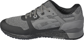 Asics tiger gel lyte iii no 2025 sew trainers black/carbon